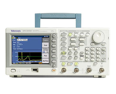 AFG3011C 任意波形/函數發生器