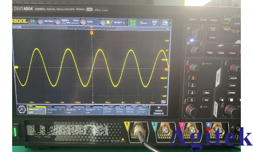 如何使用信號發生器產生正弦波并用數字示波器進行測量(圖2)
