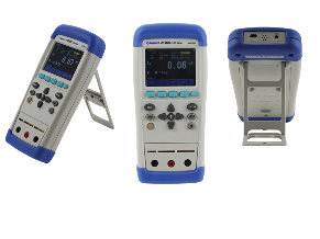 手持LCR數(shù)字電橋AT826 