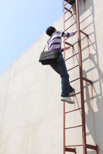 1431A手持式射頻信號(hào)發(fā)生器(圖2)